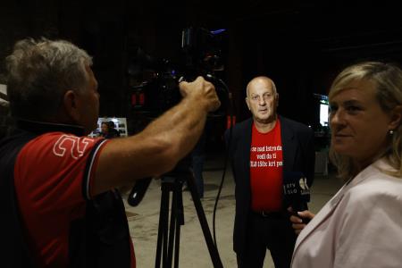 Foto Jadran Rusjan Občina PIran praznuje v objemih (7)